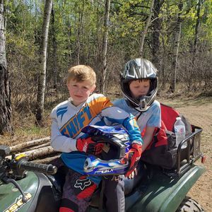 Meet your Posher, Dana